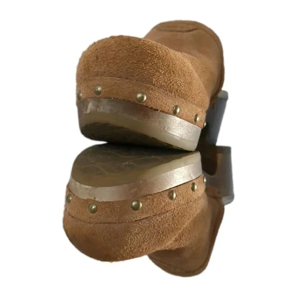 UGG Vintage Girls 13 Tan Suede Heeled Clogs Wood Sole Mules Model 3284 Retro